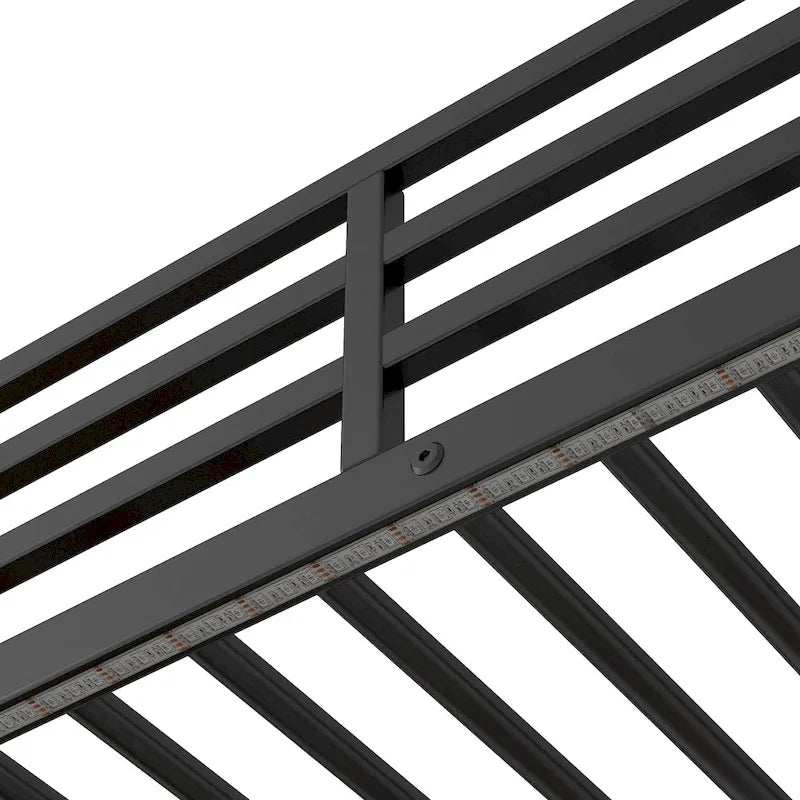 Lit mezzanine double en métal et bois avec bureau et étagères, deux tiroirs intégrés, lumière LED et station de recharge USB