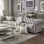 Canapé Chesterfield extra long gris clair Knightsbridge par Artisan